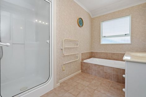 Photo of property in 8 Thornton Road, Cambridge, 3434