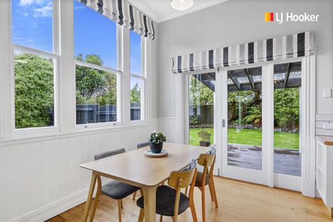 Photo of property in 73 Royal Crescent, Saint Kilda, Dunedin, 9012
