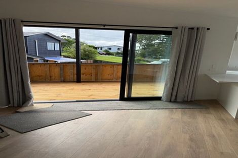 Photo of property in 4 Ferndale Drive, Snells Beach, 0920
