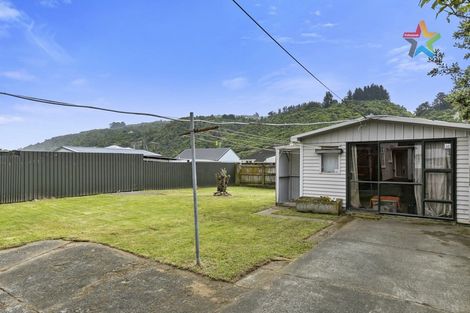 Photo of property in 51 Compton Crescent, Taita, Lower Hutt, 5011