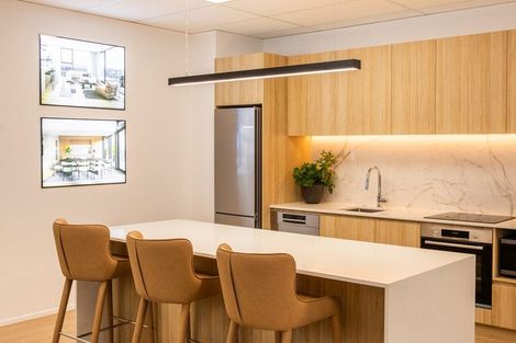 Photo of property in 82 Mokoia Road, Birkenhead, Auckland, 0626
