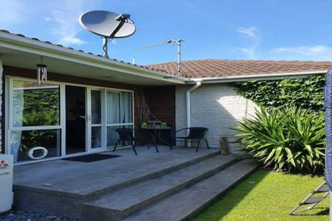 Photo of property in 3/2 Coles Place, St Albans, Christchurch, 8014