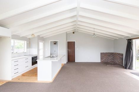 Photo of property in 48 Mahana Road, Ngatea, 3503