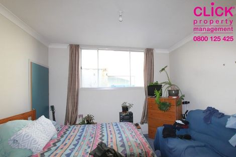 Photo of property in 24 Wynyard Street, South Dunedin, Dunedin, 9012