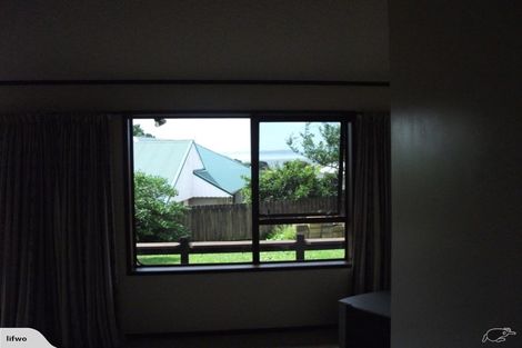 Photo of property in 22 Callender Place, Shelly Park, Auckland, 2014