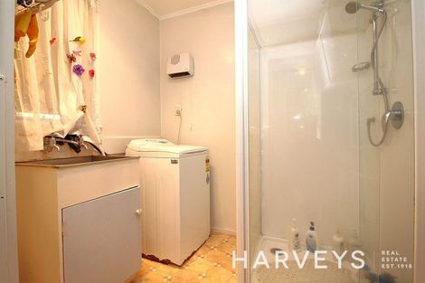 Photo of property in 74 Vodanovich Road, Te Atatu South, Auckland, 0610