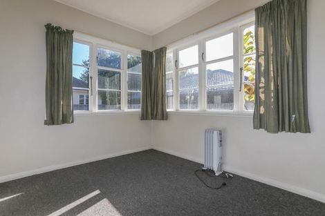 Photo of property in 2 Puna Street, Riccarton, Christchurch, 8041