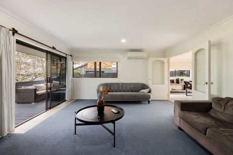 Photo of property in 43 Lachlan Drive, Dinsdale, Hamilton, 3204