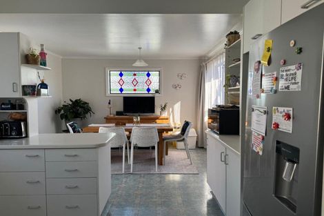 Photo of property in 48 Te Mata Road, Havelock North, 4130