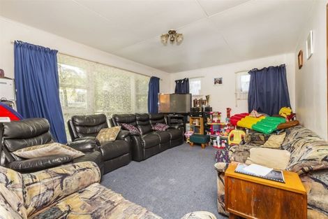 Photo of property in 65 Waihora Crescent, Waitangirua, Porirua, 5024