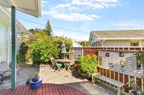 Photo of property in 1 Jay Street, Paparangi, Wellington, 6037