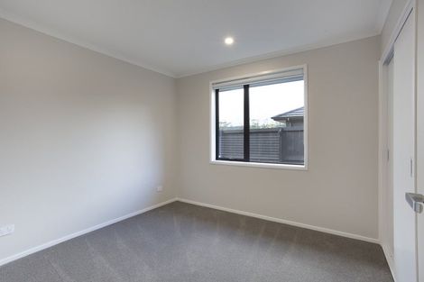 Photo of property in 12 Porokaiwhiri Avenue, Helensville, 0800