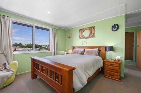 Photo of property in 18 Edward Street, Tokoroa, 3420