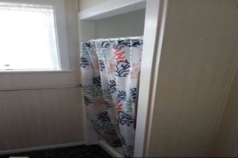 Photo of property in 1/378 Devon Street East, Strandon, New Plymouth, 4312