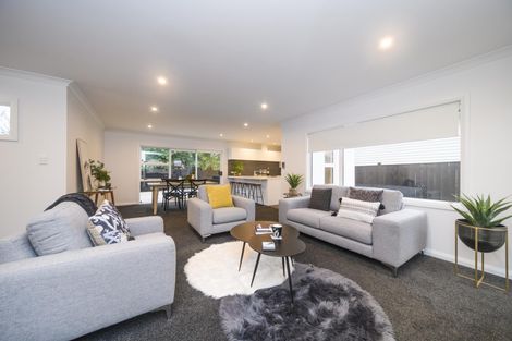 Photo of property in 29a Raglan Avenue, Cloverlea, Palmerston North, 4412