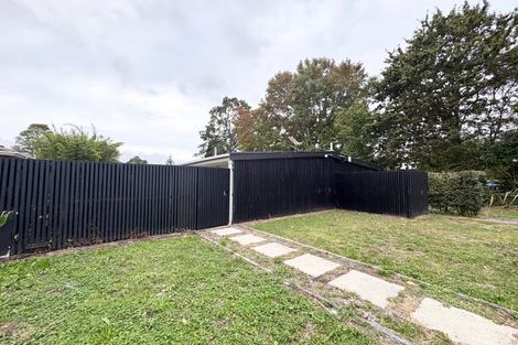 Photo of property in 2/17 Glengarry Road, Glen Eden, Auckland, 0602