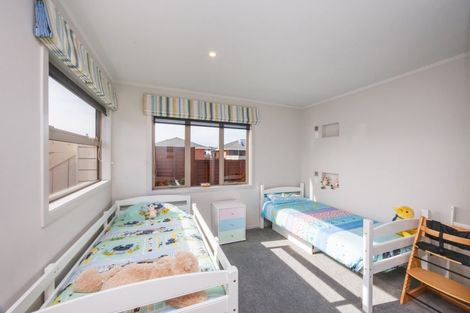 Photo of property in 3 Forbes Road, Foxton Beach, Foxton, 4815