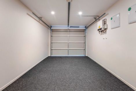Photo of property in 44 Waipuhinui Way, Wiri, Auckland, 2104