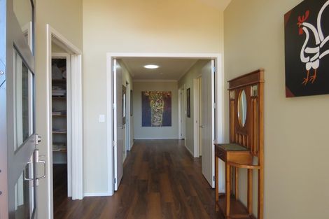 Photo of property in 163 Oriental Parade, Papamoa Beach, Papamoa, 3118