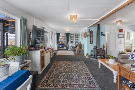 Photo of property in 940 Harington Point Road, Harington Point, Dunedin, 9077