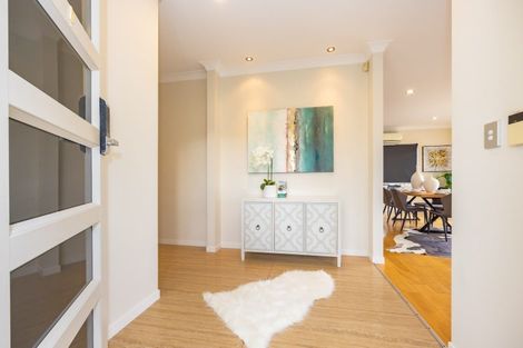 Photo of property in 21 Hornbill Drive, Fairview Heights, Auckland, 0632