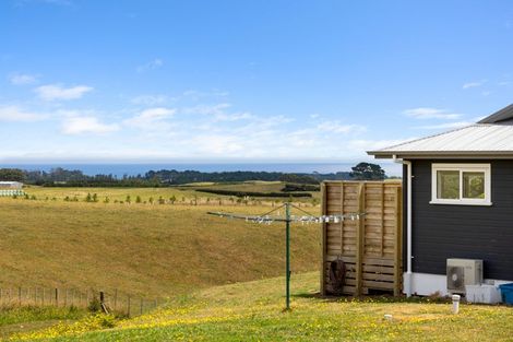 Photo of property in 11 Leith Road, Okato, New Plymouth, 4374