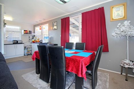 Photo of property in 13a George Street, Mangere East, Auckland, 2024