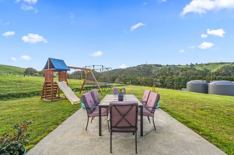 Photo of property in 27 Kaitara Lane, Kaiwaka, 0573