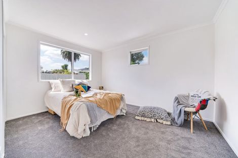 Photo of property in 7 Gambare Place, Wattle Downs, Auckland, 2103