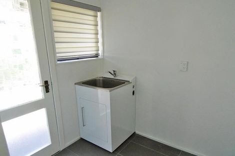 Photo of property in 342a Royal Road, Massey, Auckland, 0614