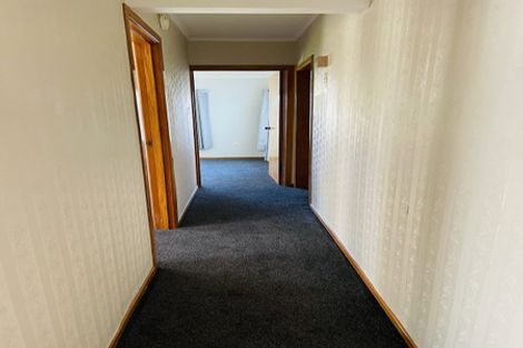 Photo of property in 51 Strid Road, Te Atatu South, Auckland, 0610