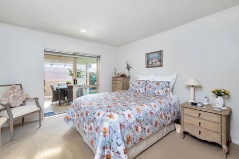 Photo of property in 69 Espalier Drive, Henderson, Auckland, 0612