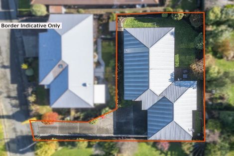 Photo of property in 2/5 Tuscany Place, Beckenham, Christchurch, 8023