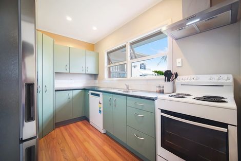 Photo of property in 3/12 Belle Vue Avenue, Northcote Point, Auckland, 0627