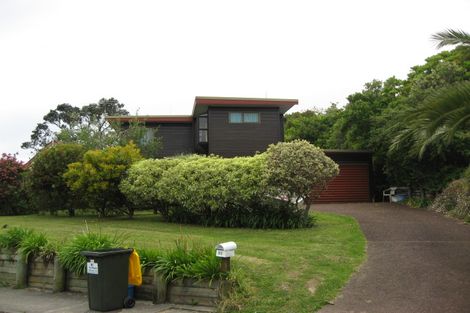Photo of property in 33 Brixton Road, Manly, Whangaparaoa, 0930