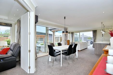 Photo of property in 12 Hamlett Drive, Woodend, 7610