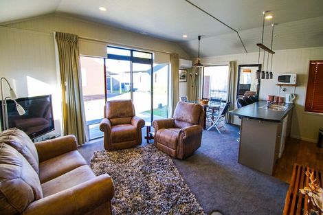 Photo of property in 20 Rangataua Rd (state Highway 49), Ohakune, 4625