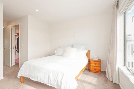 Photo of property in 9/83 Hinemoa Street, Birkenhead, Auckland, 0626