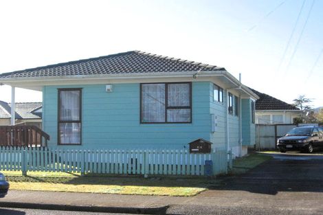 Photo of property in 1/2 George Street, Papakura, 2110