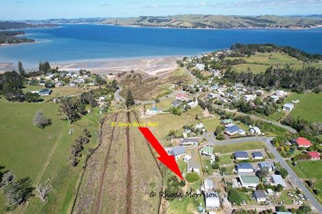 Photo of property in 32 Sandy Beach Road, Tinopai, 0593