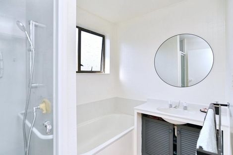 Photo of property in 1/40b Chipping Lane, Redwood, Christchurch, 8051