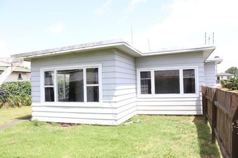 Photo of property in 19 Driver Road, Mangere East, Auckland, 2024