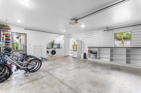 Photo of property in 18 Parris Street, Moturoa, New Plymouth, 4310