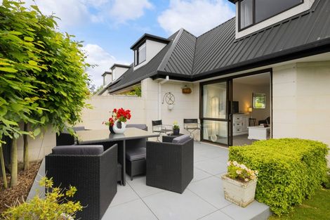 Photo of property in 73 Lowry Avenue, Redwood, Christchurch, 8051