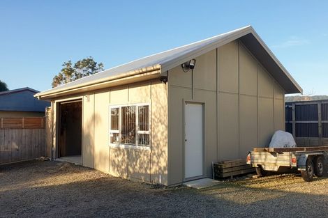 Photo of property in 8a Vincent Drive, Levin, 5510