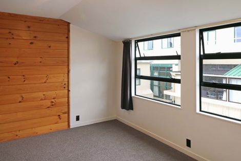 Photo of property in Te Awhina Apartments, 28/22u Sussex Street, Mount Cook, Wellington, 6021