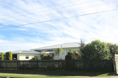 Photo of property in 173 Ngatai Road, Otumoetai, Tauranga, 3110