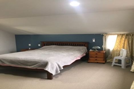 Photo of property in 19 Cambrian Crescent, Flat Bush, Auckland, 2016