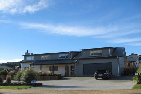 Photo of property in 115 Kings Drive, Wanaka, 9305