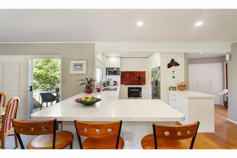 Photo of property in 7 Taynith Place, Glenfield, Auckland, 0629